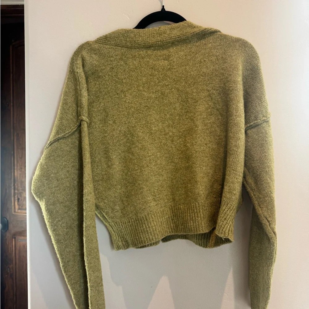 Double Zero Cropped Cardigan Olive Green Button Front Preppy Old Money Style S - Picture 4 of 4